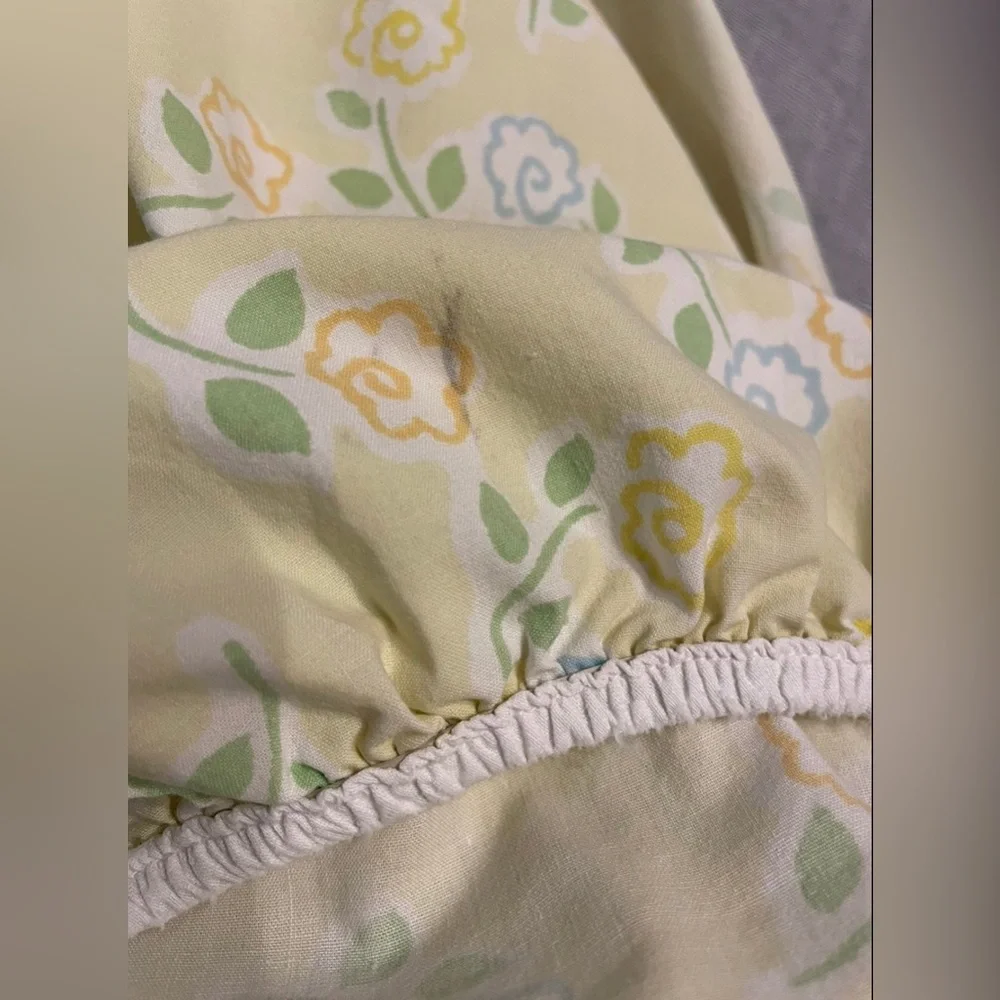 Vintage Queen Bed Sheet And Pillow Case - Picture 3 of 8